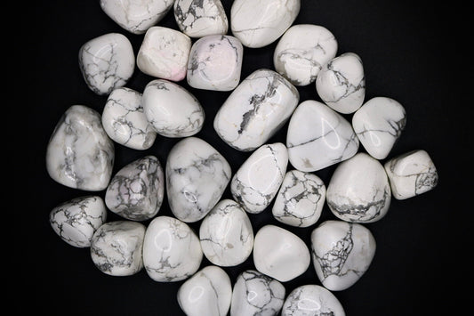 Howlite Tumbles